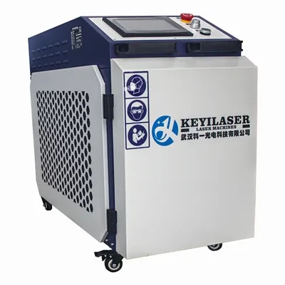 Kleine Laserschweiß-, Schneid- und Reinigungsmaschine